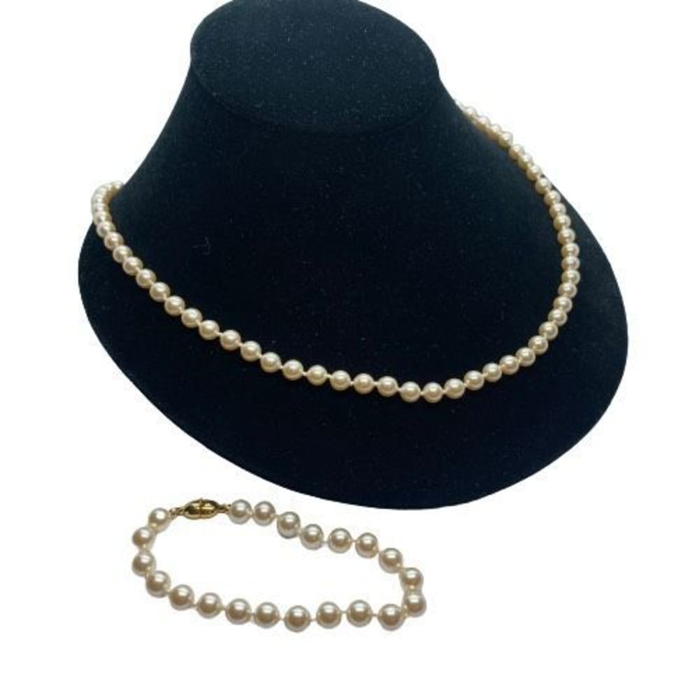 Monet Vintage Faux Pearl Necklace & Matching Bracelet Set